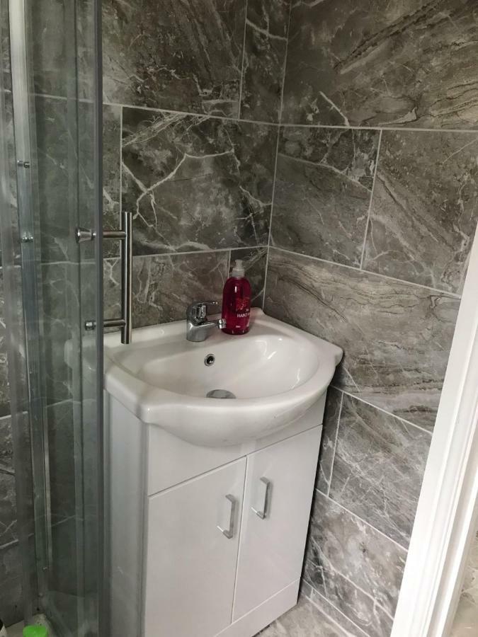 Lancaster Place Apartments 莱切斯特 外观 照片