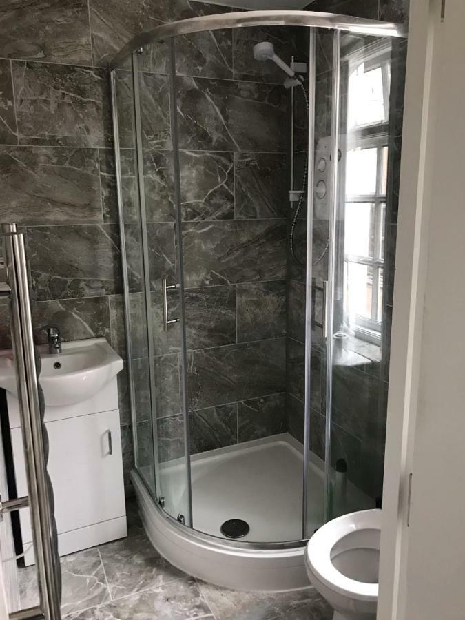 Lancaster Place Apartments 莱切斯特 外观 照片